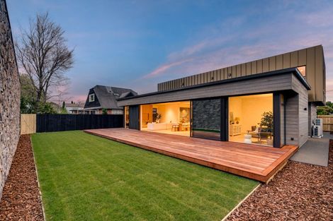 Photo of property in 17 Plynlimon Road, Fendalton, Christchurch, 8052