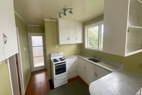 Photo of property in 10 Gilliam Street, New Lynn, Auckland, 0600