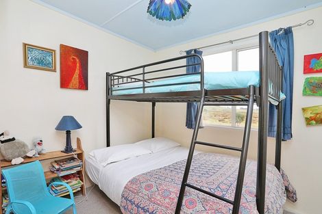 Photo of property in 491 Waikawa-curio Bay Road, Curio Bay, Tokanui, 9884