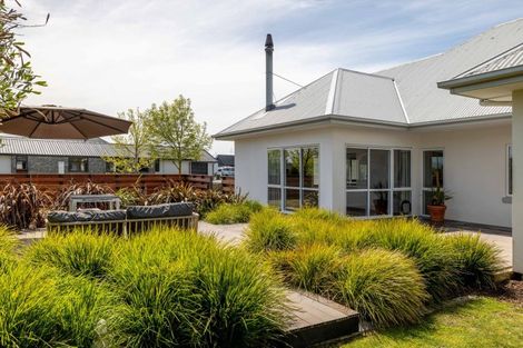 Photo of property in 3 Te Wairewa Street, Pegasus, 7612