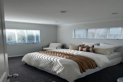 Photo of property in 2/840 Whangaparaoa Road, Manly, Whangaparaoa, 0930