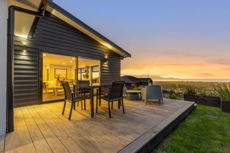Photo of property in 47 Wilson Way, Waikanae, 5036