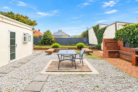 Photo of property in 30 Larkworthy Street, Saint Kilda, Dunedin, 9012
