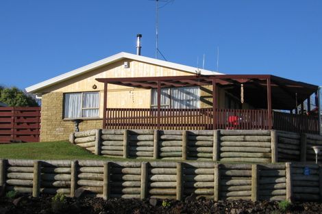 Photo of property in 8 Thode Place, Nawton, Hamilton, 3200