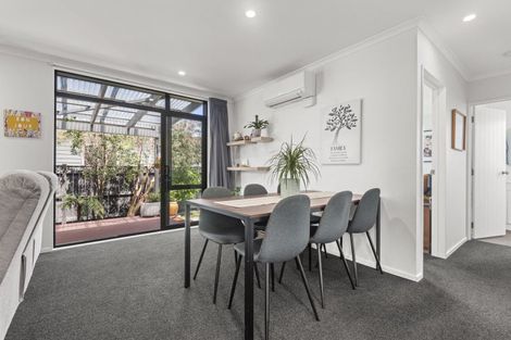 Photo of property in 54 Exeter Crescent, Takaro, Palmerston North, 4412