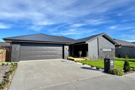 Photo of property in 20 Rannoch Drive, Yaldhurst, Christchurch, 8042