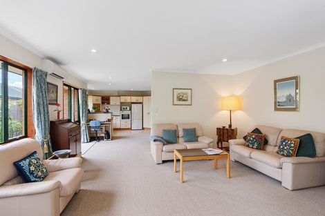 Photo of property in 5b Goodwood Close, Rangiora, 7400