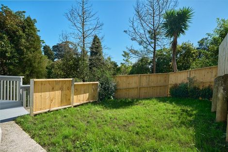Photo of property in 168 Verbena Road, Birkdale, Auckland, 0626