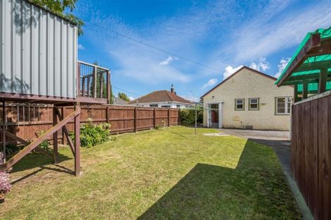 Photo of property in 361 Cambridge Terrace, Naenae, Lower Hutt, 5011