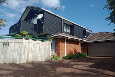 Photo of property in 90b Simmental Crescent, Somerville, Auckland, 2014