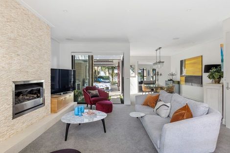 Photo of property in 361 Hibiscus Coast Highway, Orewa, 0931