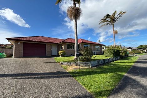 Photo of property in 12 Max Short Drive, Pukekohe, 2120