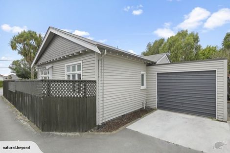 Photo of property in 1/19 Hills Road, Edgeware, Christchurch, 8013