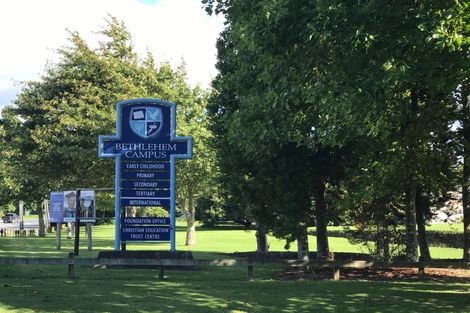 Photo of property in 37 Saint Andrews Drive, Bethlehem, Tauranga, 3110