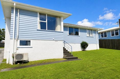 Photo of property in 3 Albion Street, Waitangirua, Porirua, 5024