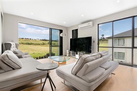 Photo of property in 14 Parkview Drive, Gulf Harbour, Whangaparaoa, 0930