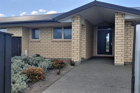 Photo of property in 9 Sandown Crescent, Aranui, Christchurch, 8061