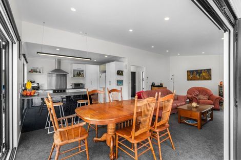 Photo of property in 22 Harbour View Road, Onerahi, Whangarei, 0110