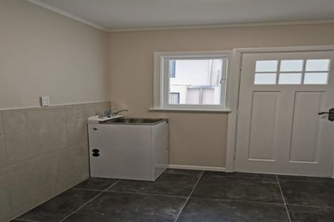 Photo of property in 15 Oban Road, Browns Bay, Auckland, 0630