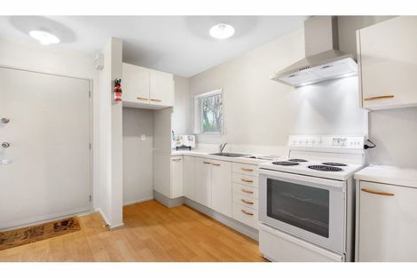 Photo of property in 6/115 Waltham Road, Sydenham, Christchurch, 8023