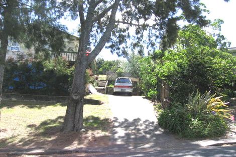 Photo of property in 15 Laurina Road, Sunnynook, Auckland, 0620