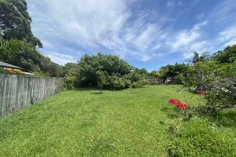 Photo of property in 22 Niccol Avenue, Narrow Neck, Auckland, 0624