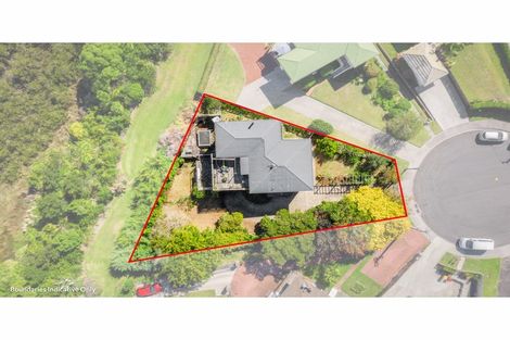 Photo of property in 7 Celsmere Lane, Te Atatu Peninsula, Auckland, 0610