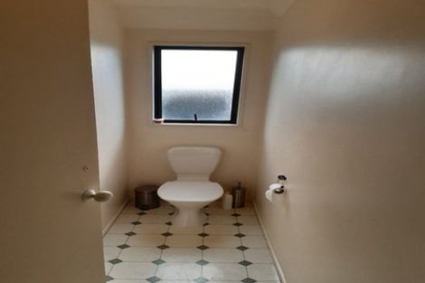 Photo of property in 74 Mandeville Street, Riccarton, Christchurch, 8011