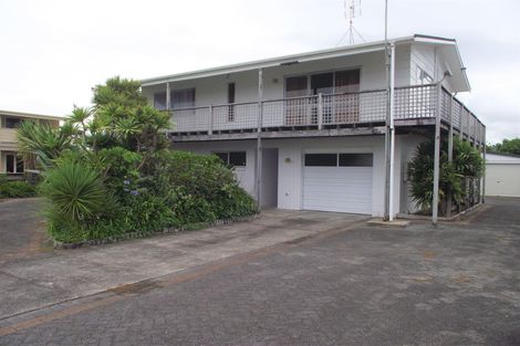 Photo of property in 14 Snell Crescent, Waihi Beach, 3611