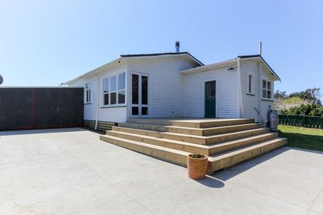 Photo of property in 21a Calgher Avenue, Waitara, 4320