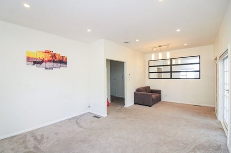 Photo of property in 4 Meadows Avenue, Waiwhetu, Lower Hutt, 5010