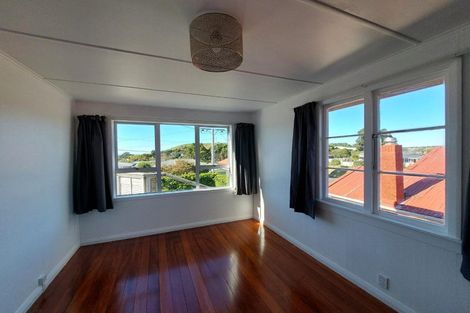 Photo of property in 132 Pioneer Road, Moturoa, New Plymouth, 4310