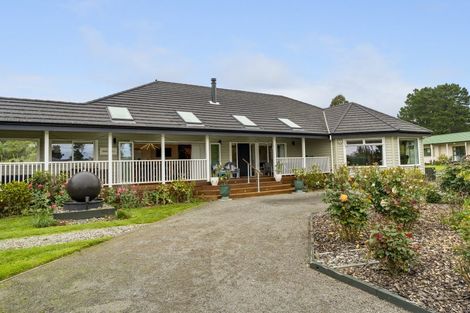Photo of property in 140 School Road, Te Horo, Otaki, 5582