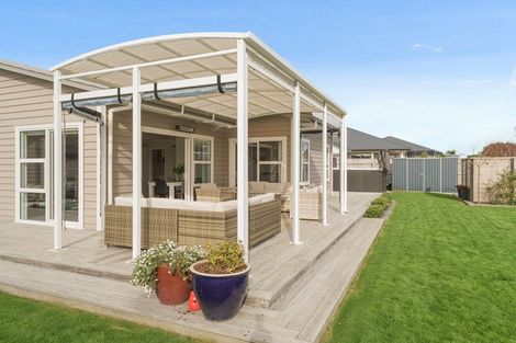 Photo of property in 71 Waipunahau Road, Waikanae, 5036