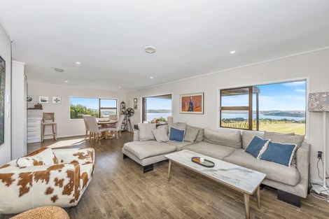 Photo of property in 24 Shegadeen Road, Wharehine, Wellsford, 0973