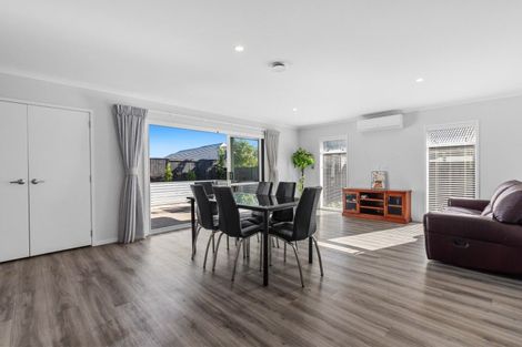 Photo of property in 93 Puhirake Crescent, Pyes Pa, Tauranga, 3112