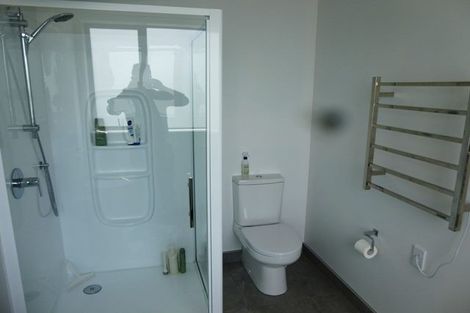 Photo of property in 96 Saddleback Rise, Murrays Bay, Auckland, 0630