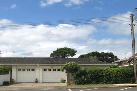 Photo of property in 3/37 Craig Road, Milford, Auckland, 0620