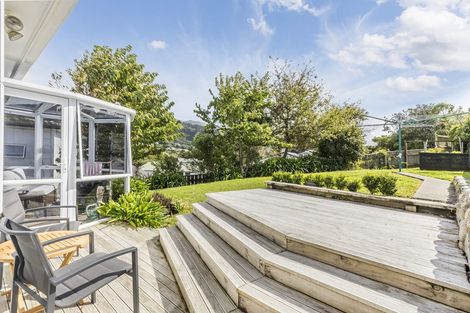 Photo of property in 13 Kowhai Street, Tawa, Wellington, 5028