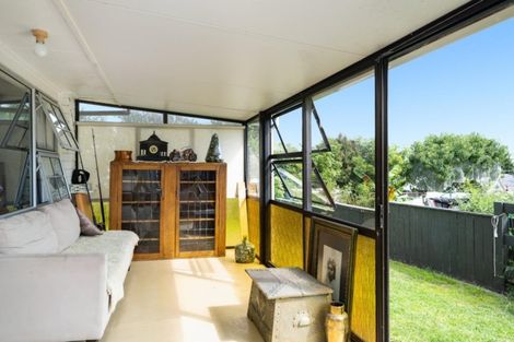 Photo of property in 19 Endeavour Avenue, Welcome Bay, Tauranga, 3112