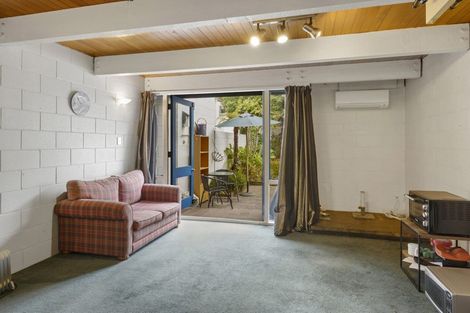 Photo of property in 2/10 Sherborne Street, St Albans, Christchurch, 8014