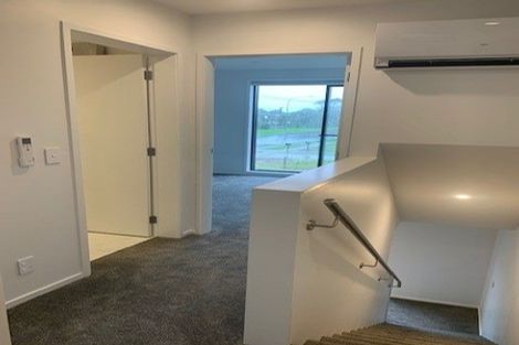 Photo of property in 2/183 Cambridge Terrace, Fairfield, Lower Hutt, 5011