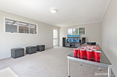 Photo of property in 13 Leatham Crescent, Opaheke, Papakura, 2113