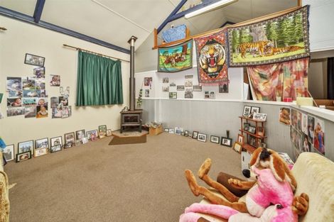 Photo of property in 14 Barclay Road, Okaiawa, Hawera, 4671