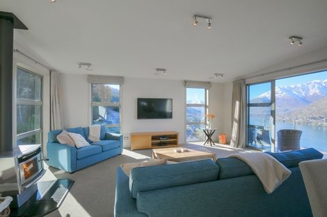 Photo of property in 23 Olivers Place, Queenstown, 9300