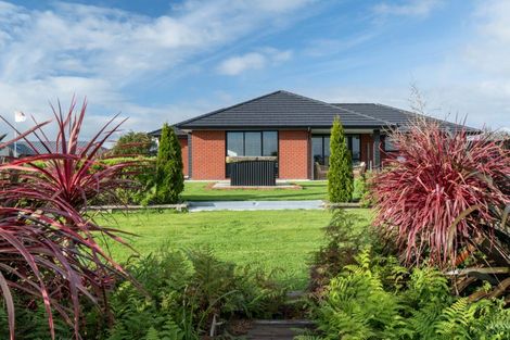 Photo of property in 24 Chatham Rise, Seaward Bush, Invercargill, 9812