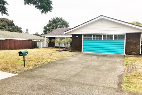 Photo of property in 185 Walter Strevens Drive, Conifer Grove, Takanini, 2112
