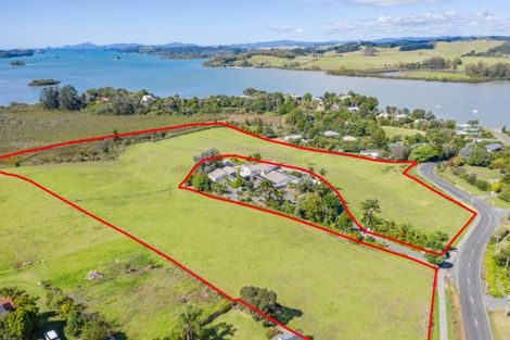 Photo of property in 79 Skudders Beach Road, Kerikeri, 0294