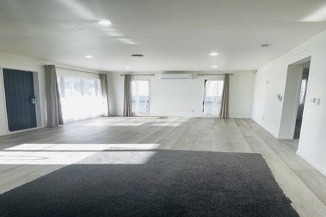 Photo of property in 37a Roseanne Road, Manurewa, Auckland, 2102