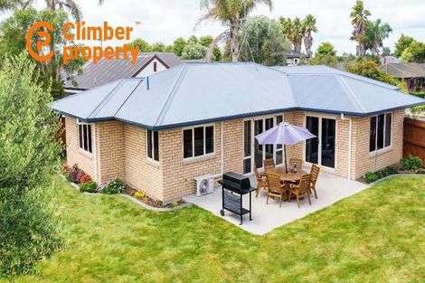 Photo of property in 6 Blairgowrie Place, Rototuna North, Hamilton, 3210